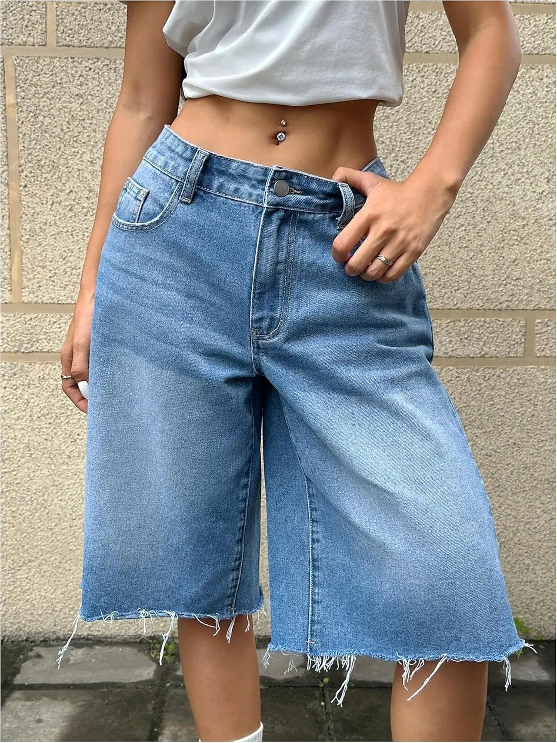 WDIRARA Women's Low Rise Baggy Denim Shorts Wide Leg Bermuda Jean Shorts